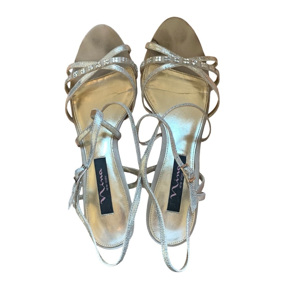 Nina 8.5 silver shiny leather strappy low heel buckle feminine sandal